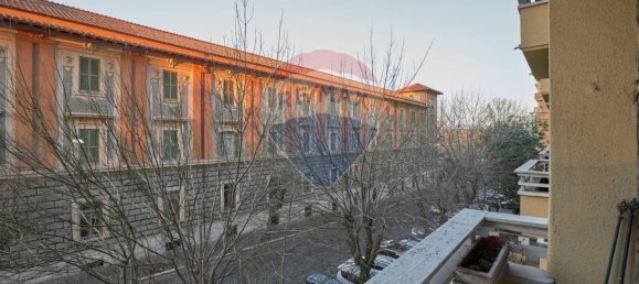 4 bedrooms Apartment in Rome, Italy No. 315099 26