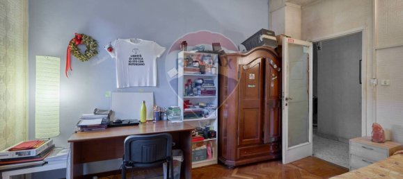 4 bedrooms Apartment in Rome, Italy No. 315099 12