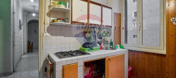 4 bedrooms Apartment in Rome, Italy No. 315099 18