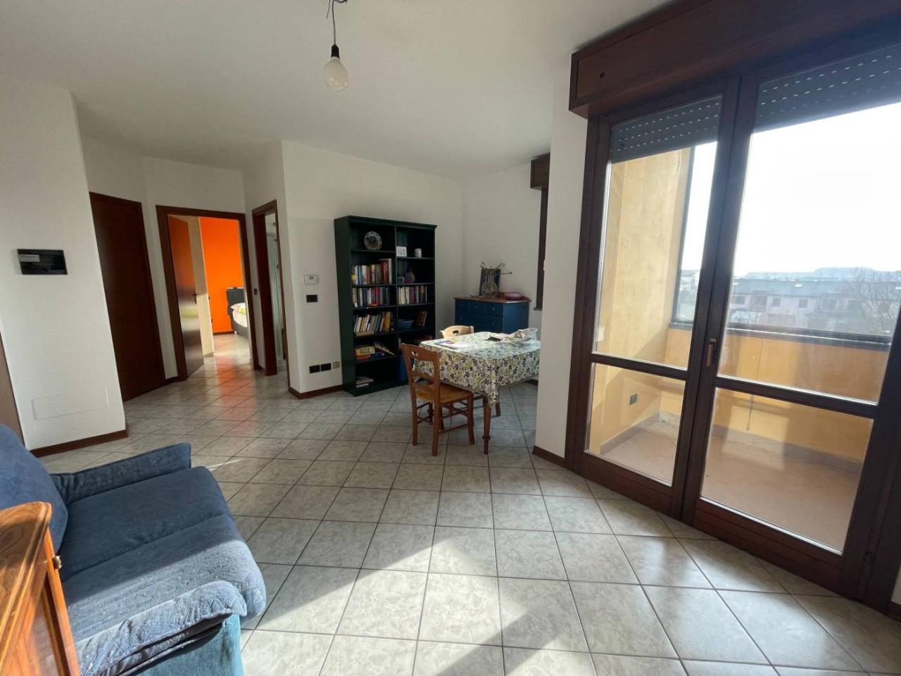 3غرفة شقة في Molinella, Italy رقم 28296