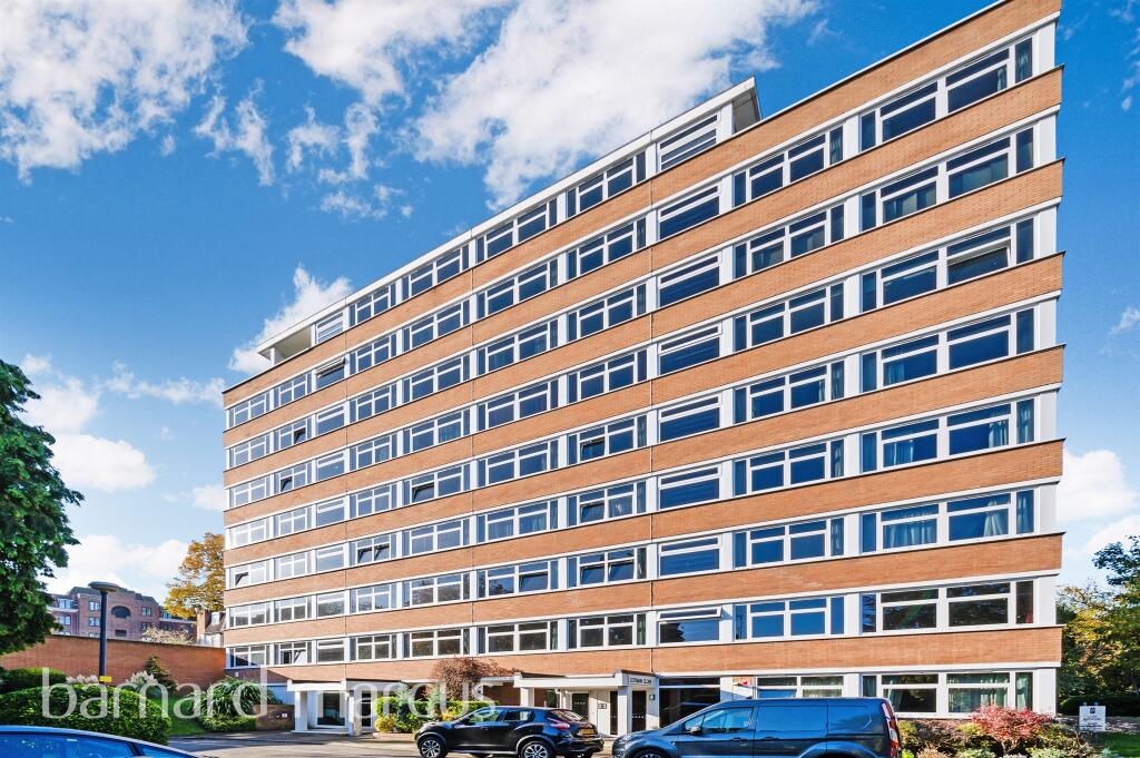 2 bedrooms Apartment in London, United Kingdom No. 9930