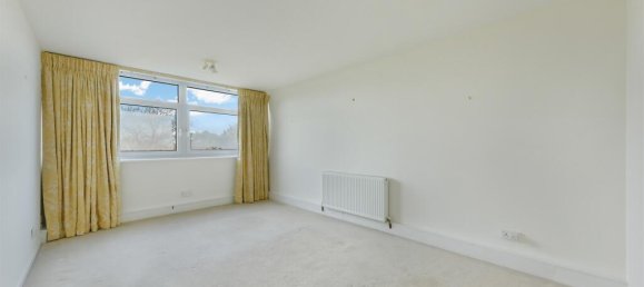 2 bedrooms Apartment in London, United Kingdom No. 9930 10