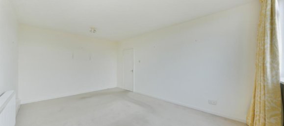 2 bedrooms Apartment in London, United Kingdom No. 9930 7