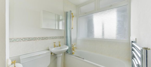 2 bedrooms Apartment in London, United Kingdom No. 9930 11