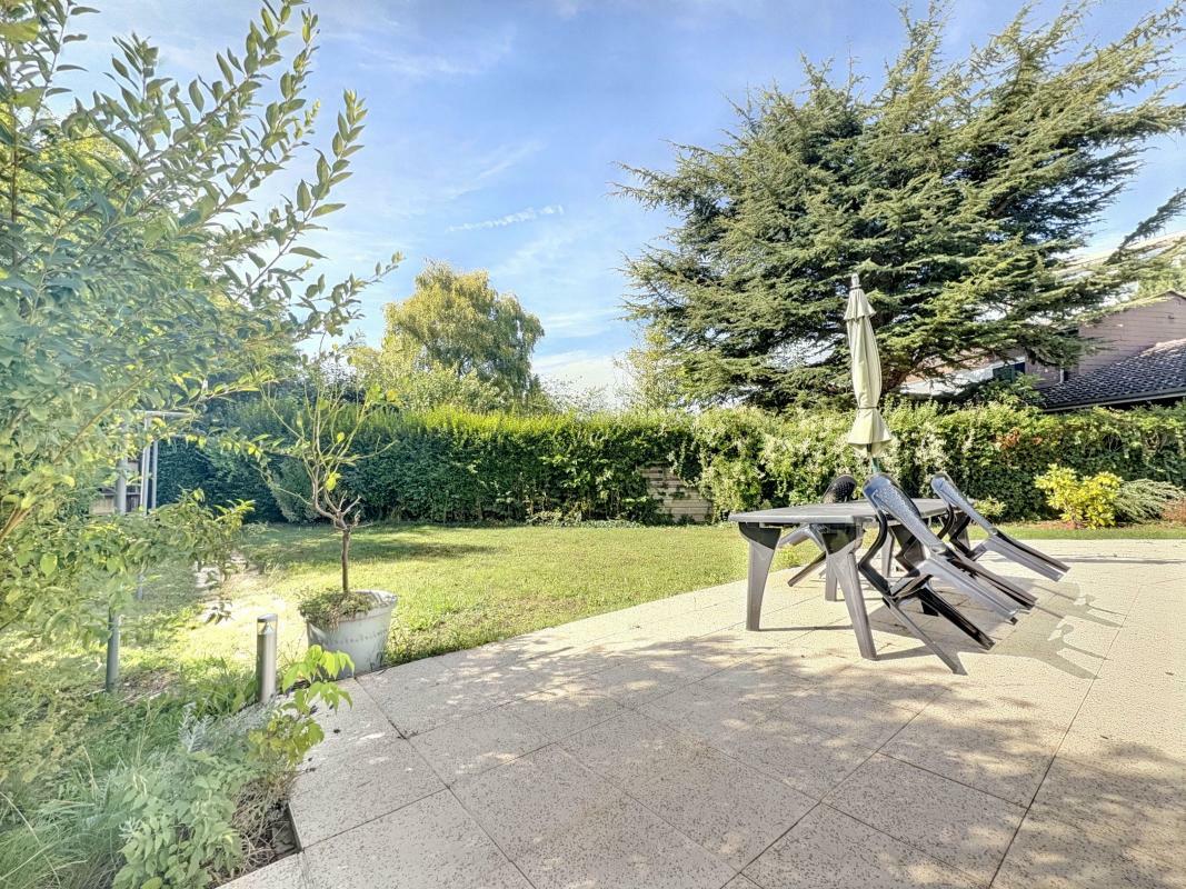 4 chambres Maison à Chevigny-Saint-Sauveur, France No. 358360