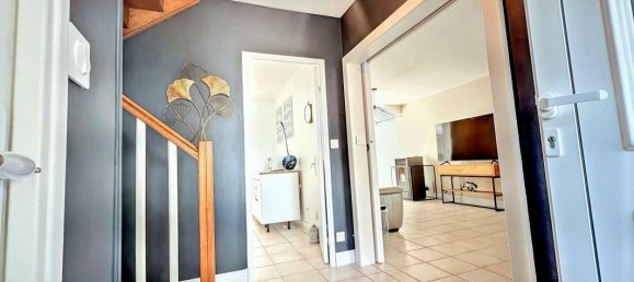 4 chambres Maison à Chevigny-Saint-Sauveur, France No. 358360 8