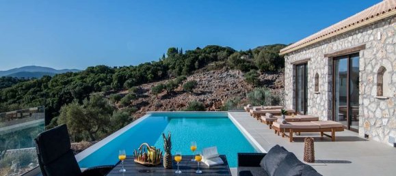 2 غرف نوم عقار تجاري في Zakynthos, Greece رقم 672 15