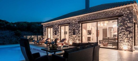 2 غرف نوم عقار تجاري في Zakynthos, Greece رقم 672 22