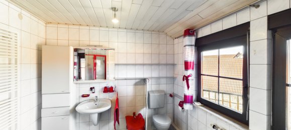 Edificio de 17 habitaciónes en Hasberge, Germany No. 178579 7