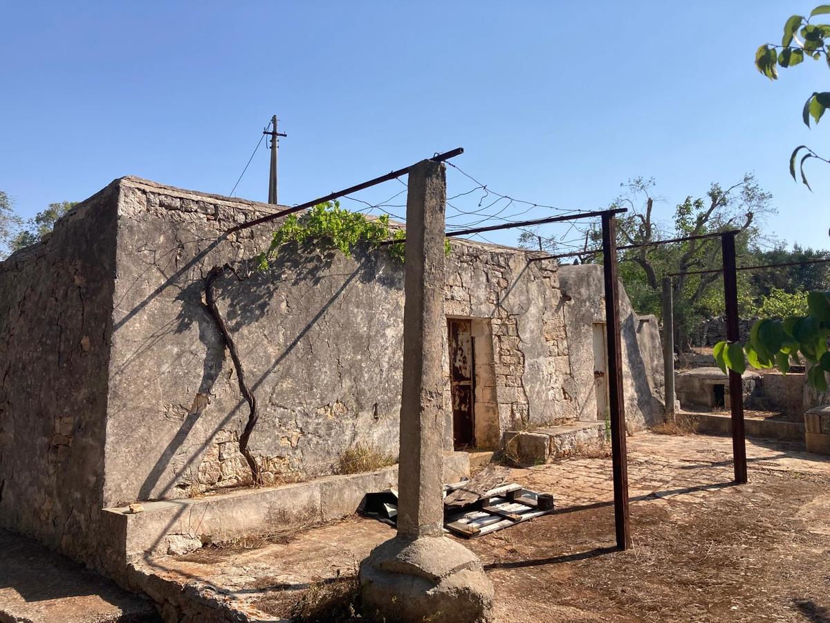 Terrain à Ceglie Messapica, Italy 39m² No. 390409