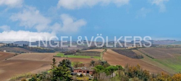 5 bedrooms Villa in Lu e Cuccaro Monferrato, Italy No. 126130 9
