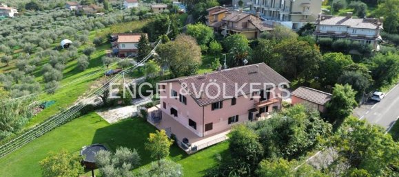 6 rooms Villa in Saludecio, Italy No. 77340 34
