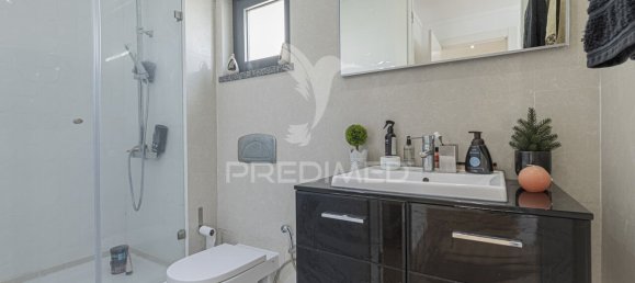 4 bedrooms House in Barreiro, Portugal No. 85043 15