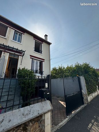 2 bedrooms House in Les Pavillons-sous-Bois, France No. 354679