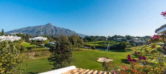 3 Schlafzimmer Penthouse in Marbella, Spain, Nr. 44581 5