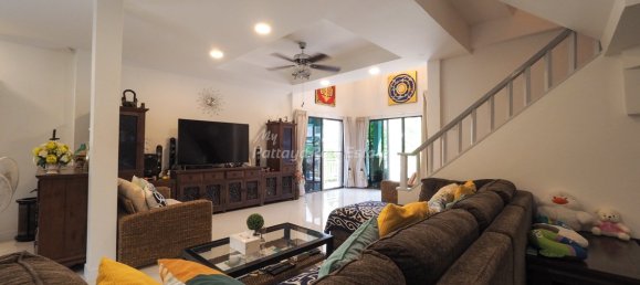 92.09m² Cafe / restaurant in Pattaya, Thailand No. 25232 2