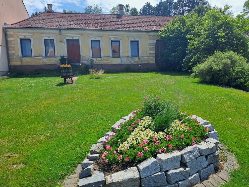  Land in Kreuttal, Austria No. 85079