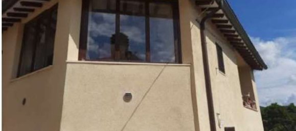 5 bedrooms Apartment in Sellano, Italy No. 369862 5