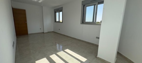 Квартира с 3 спальнями в Алькантарилла, Испания № 163450 2