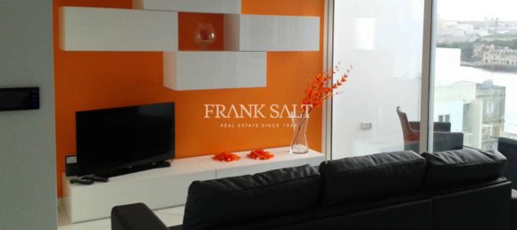 3 bedrooms Penthouse in Sliema, Malta No. 3714 2