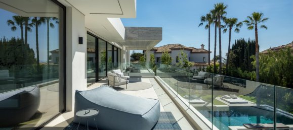 6 bedrooms Villa in Marbella, Spain No. 106192 20