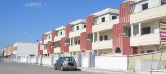 7 rooms Apartment in Parabita, Italy No. 183467 2