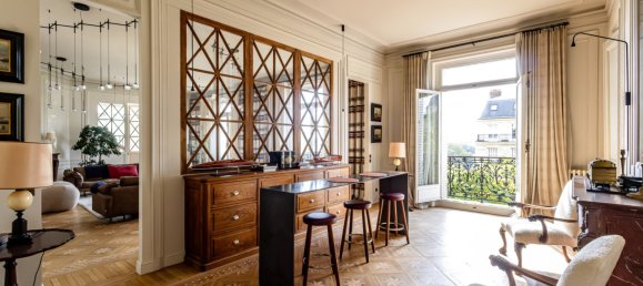 4 bedrooms Apartment in Paris, France No. 346391 7