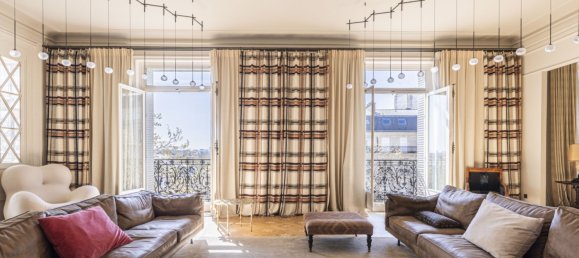 4 bedrooms Apartment in Paris, France No. 346391 11