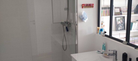 Квартира с 3 спальнями в Обервилье, Франция № 327025 8