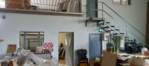 560m² Warehouse in Pisa, Italy No. 70719 6