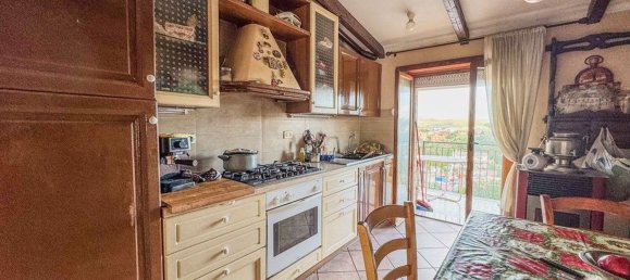 3 rooms Apartment in Rome, Italy No. 170331 10