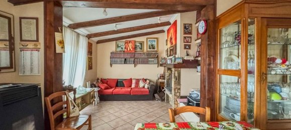 3 rooms Apartment in Rome, Italy No. 170331 4