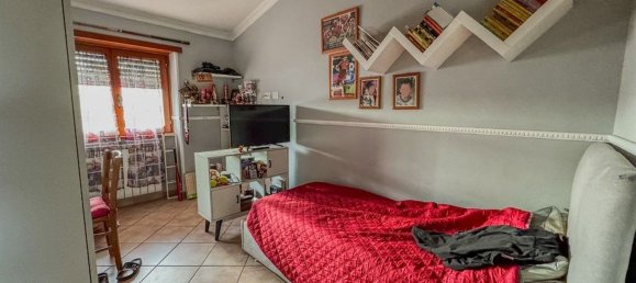 3 rooms Apartment in Rome, Italy No. 170331 11