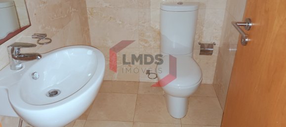 Квартира с 3 спальнями в Матозиньюш, Португалия № 32244 20