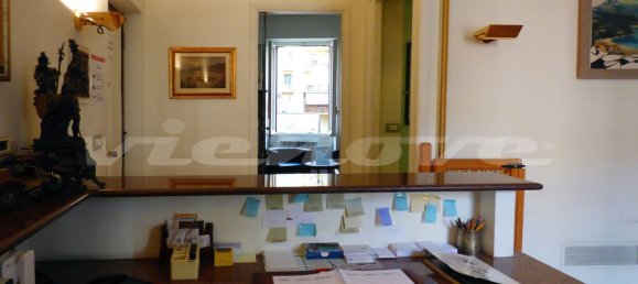 131m² Office in Rome, Italy No. 215972 7