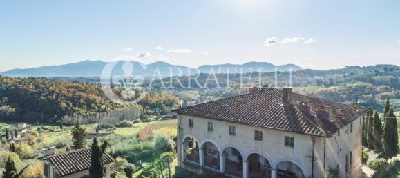 10 bedrooms Villa in Lucca, Italy No. 102376 21