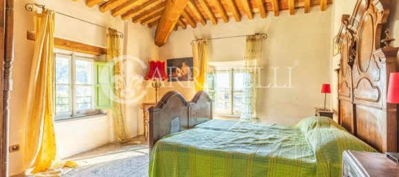 10 bedrooms Villa in Lucca, Italy No. 102376 11