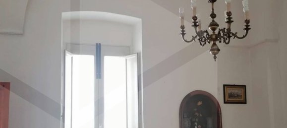 Вилла с 10 комнатами в Мандурия, Италия № 24168 10