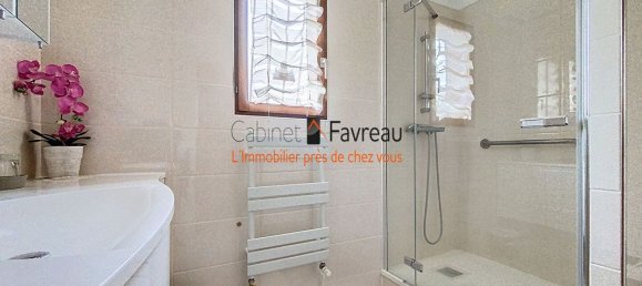 3 bedrooms House in Vitry-sur-Seine, France No. 178369 5