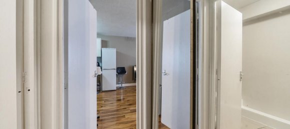 Studio in London, United Kingdom No. 7731 17