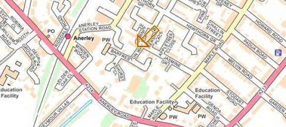 Studio in London, United Kingdom No. 7731 18