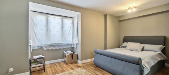 Studio in London, United Kingdom No. 7731 10