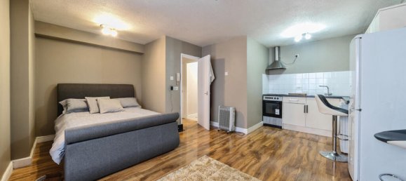 Studio in London, United Kingdom No. 7731 9