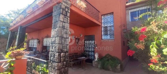 4 bedrooms House in Malaga, Spain No. 104123 7