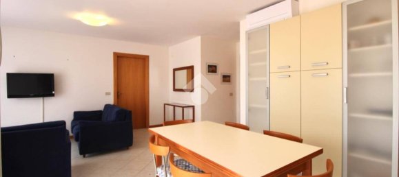 Apartamento de 2 dormitorios en Udine, Italy No. 303970 17