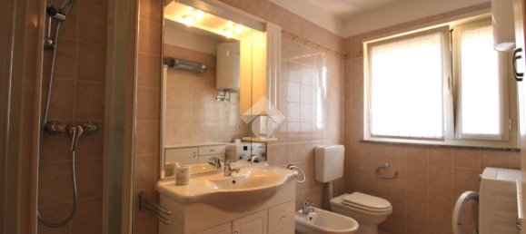 Apartamento de 2 dormitorios en Udine, Italy No. 303970 30