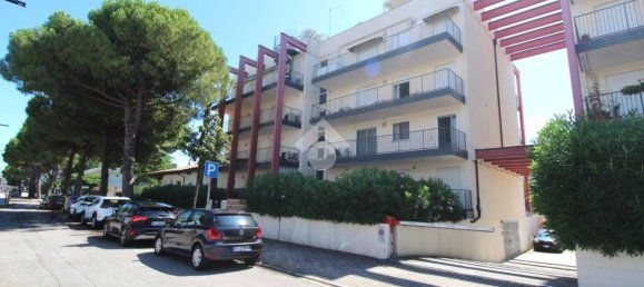 Apartamento de 2 dormitorios en Udine, Italy No. 303970 2
