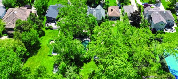 6 غرف نوم منزل في Mississauga, Canada رقم 431 3