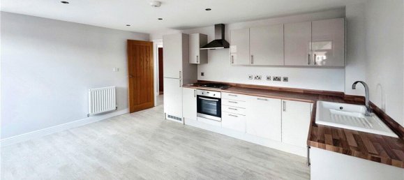 2 bedrooms Apartment in London, United Kingdom No. 7595 17