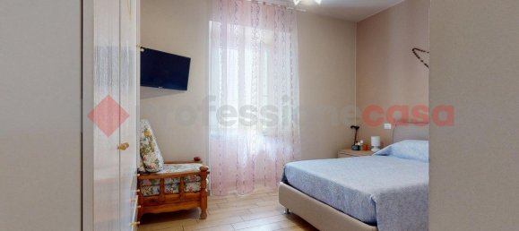 Квартира с 6 комнатами в Галликано, Италия № 152398 17